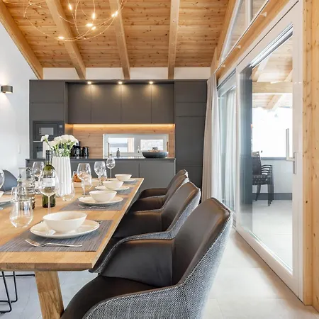 Grebenzen Mazzel Semesterbostad